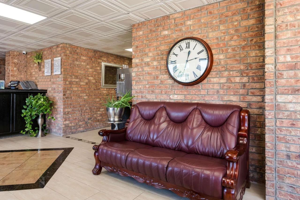 Rodeway Inn Branson, Brick House Luaran gambar