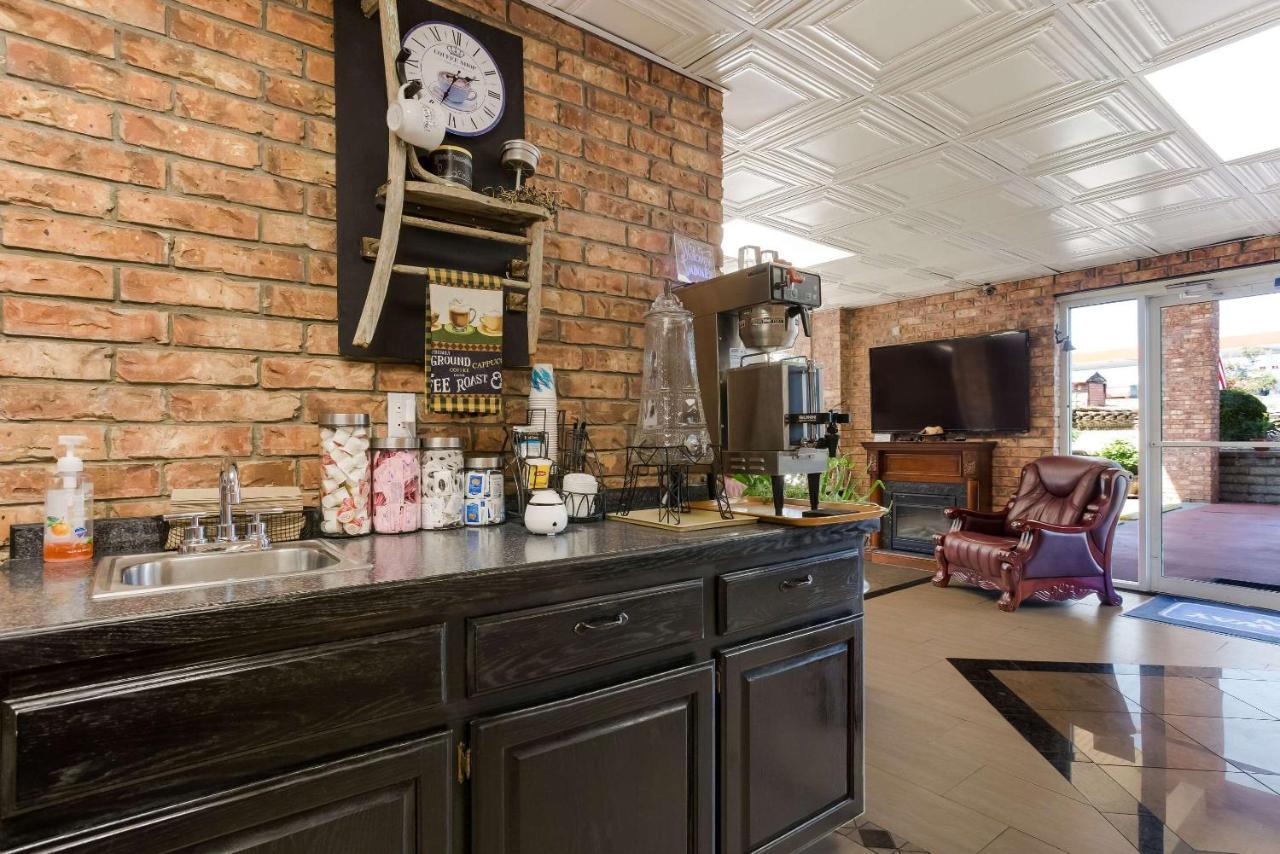Rodeway Inn Branson, Brick House Luaran gambar