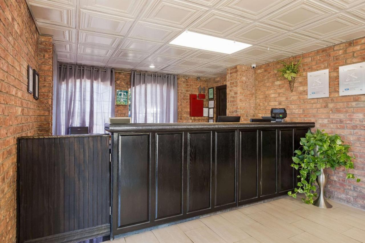 Rodeway Inn Branson, Brick House Luaran gambar