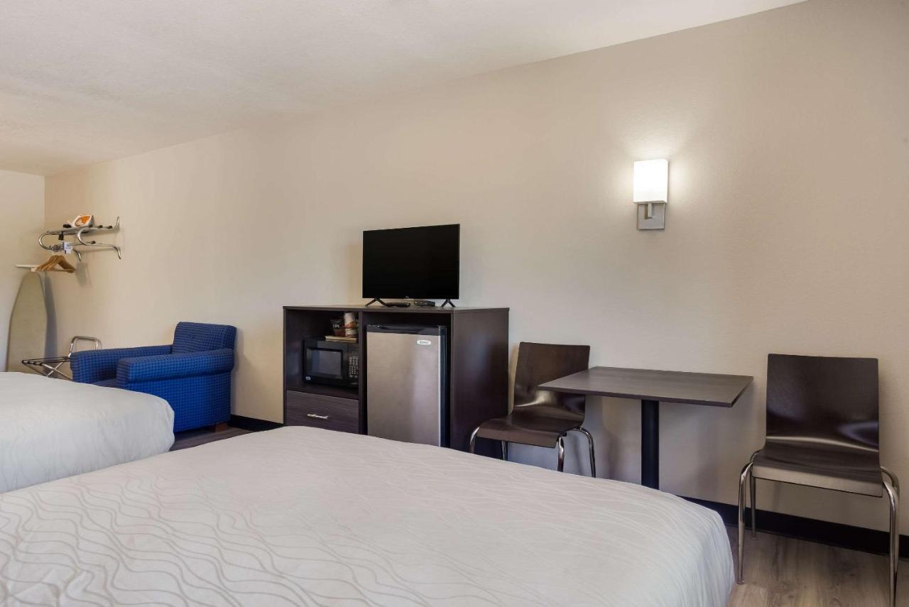 Rodeway Inn Branson, Brick House Luaran gambar